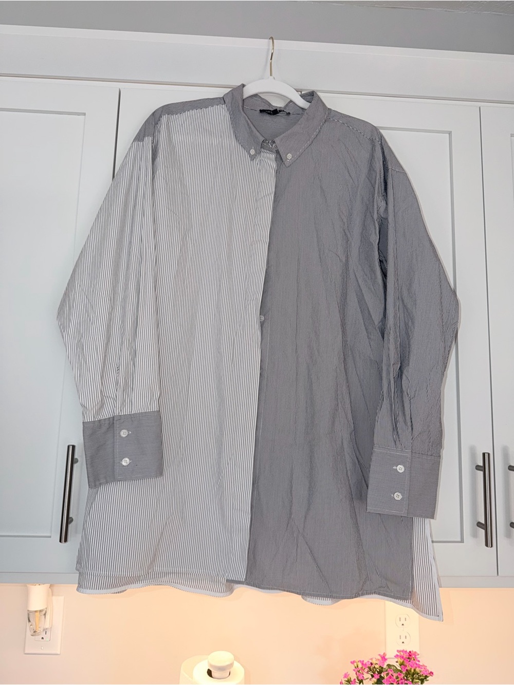 Lafayette 148 New York Two-Tone Gray Button-Down Shirt